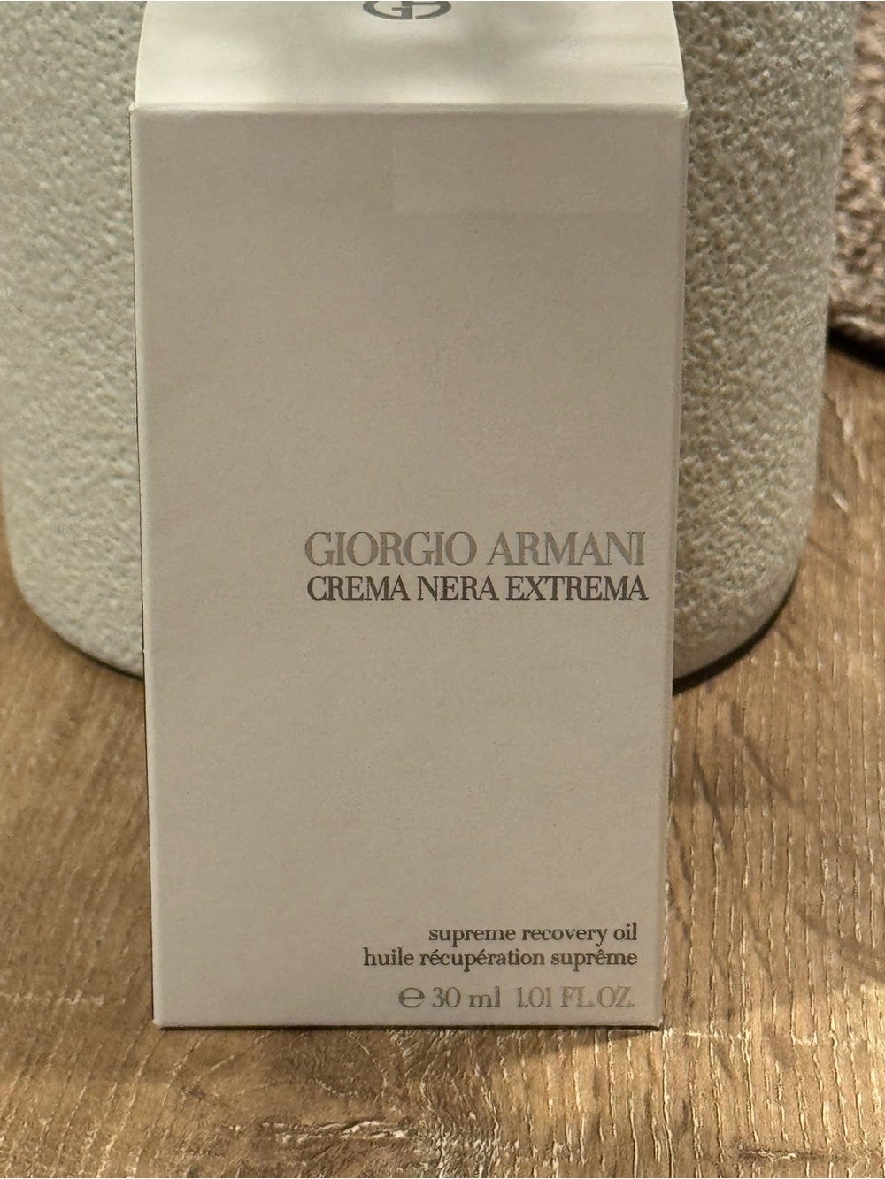 Giorgio Armani Crema Nera Extrema Supreme Recovery Oil —